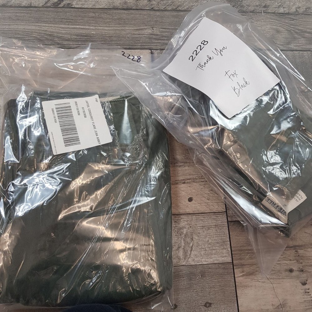 Free People Jayde Corduroy Flare Jeans 25 UK 4 Green High Rise We The Free BN - Picture 11 of 11